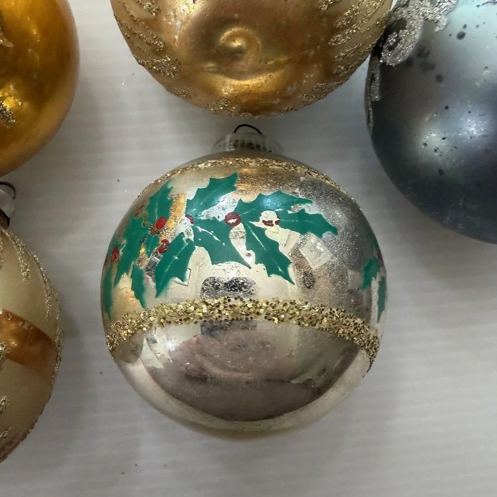 Lot Of 7 Vintage Glass Christmas Ornaments Mercury Glass Poinsettia Glitter MCM
